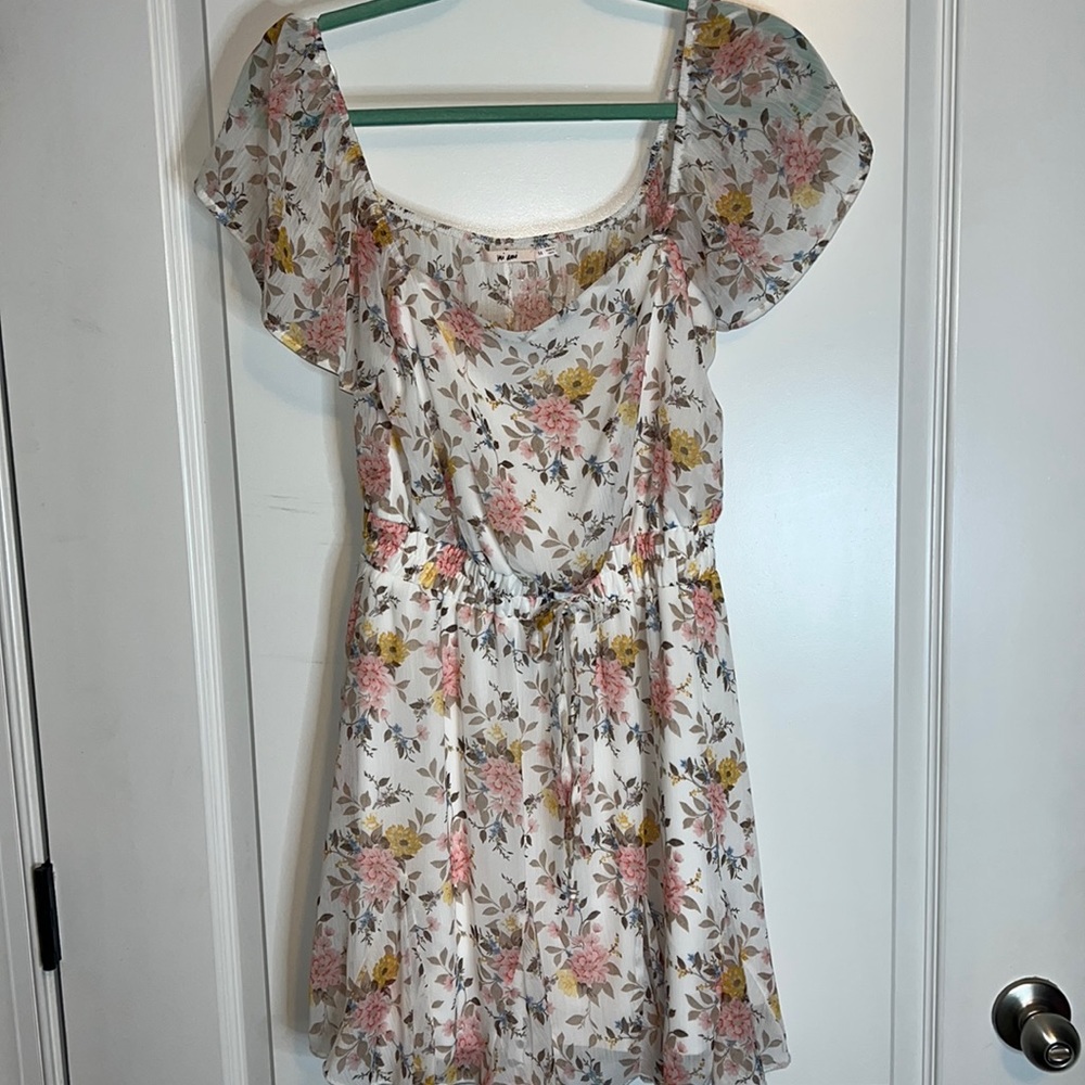 Flowy White Floral Dress